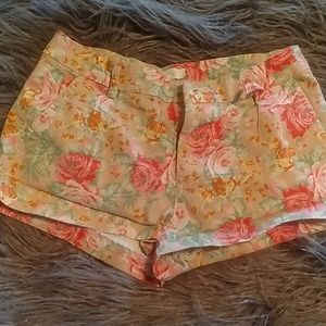 Girls size small shorts